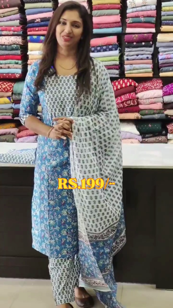 Printed Cotton Designer Kurta For Women - Image 4