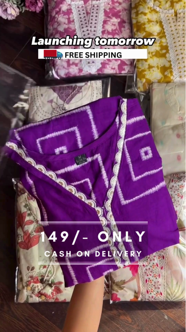 Women Cotton Blend Kurta Pant Set - Image 2