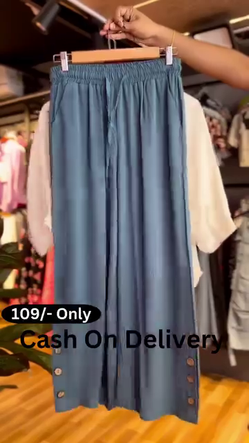 Elegance in Blue & White – A Timeless Fusion - Image 2