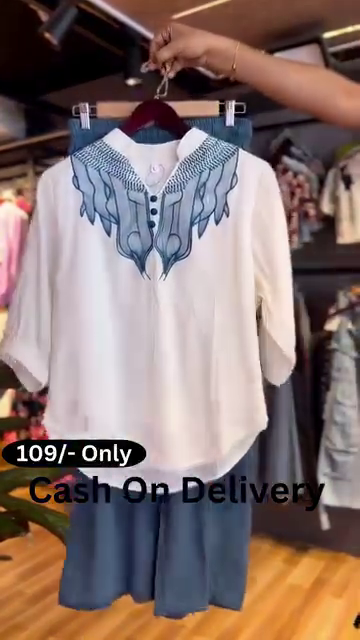 Elegance in Blue & White – A Timeless Fusion