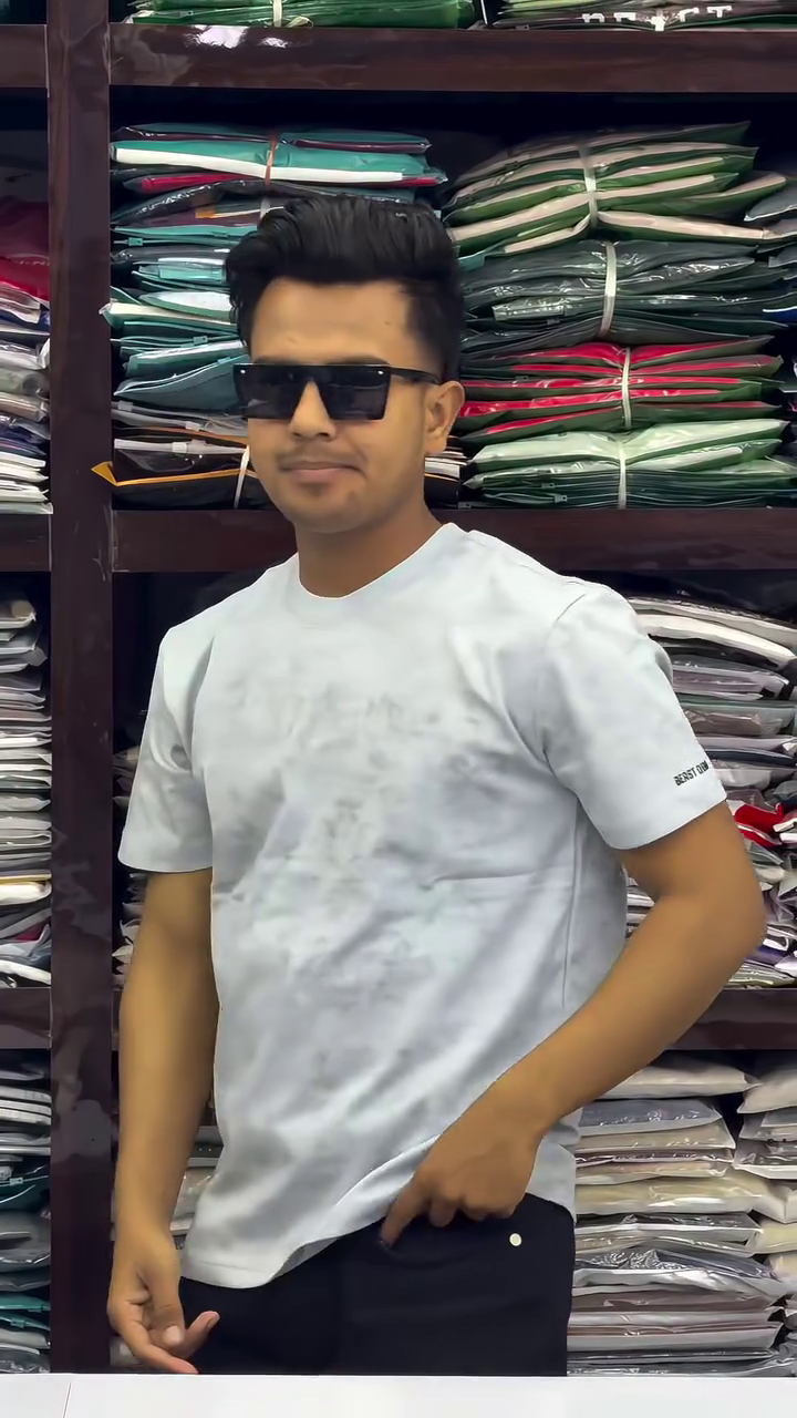 New Trending Men T-Shirt - Image 3