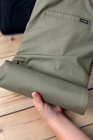 Men Regular Fit Stretchable Cotton Solid Olive Chinos Trouser
