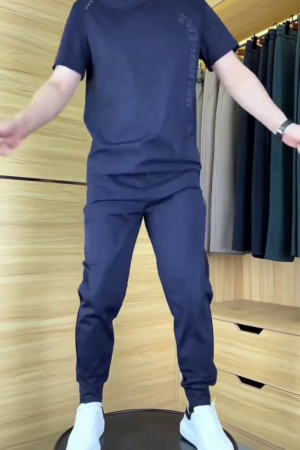 Men's High Stretch Short Sleeve T-Shirt and Sweatpants Two Piece Set Casual Short Sleeve T Shirt and Sweatpants Set