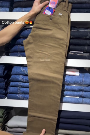 Men Solid Slim Fit Cotton Trousers